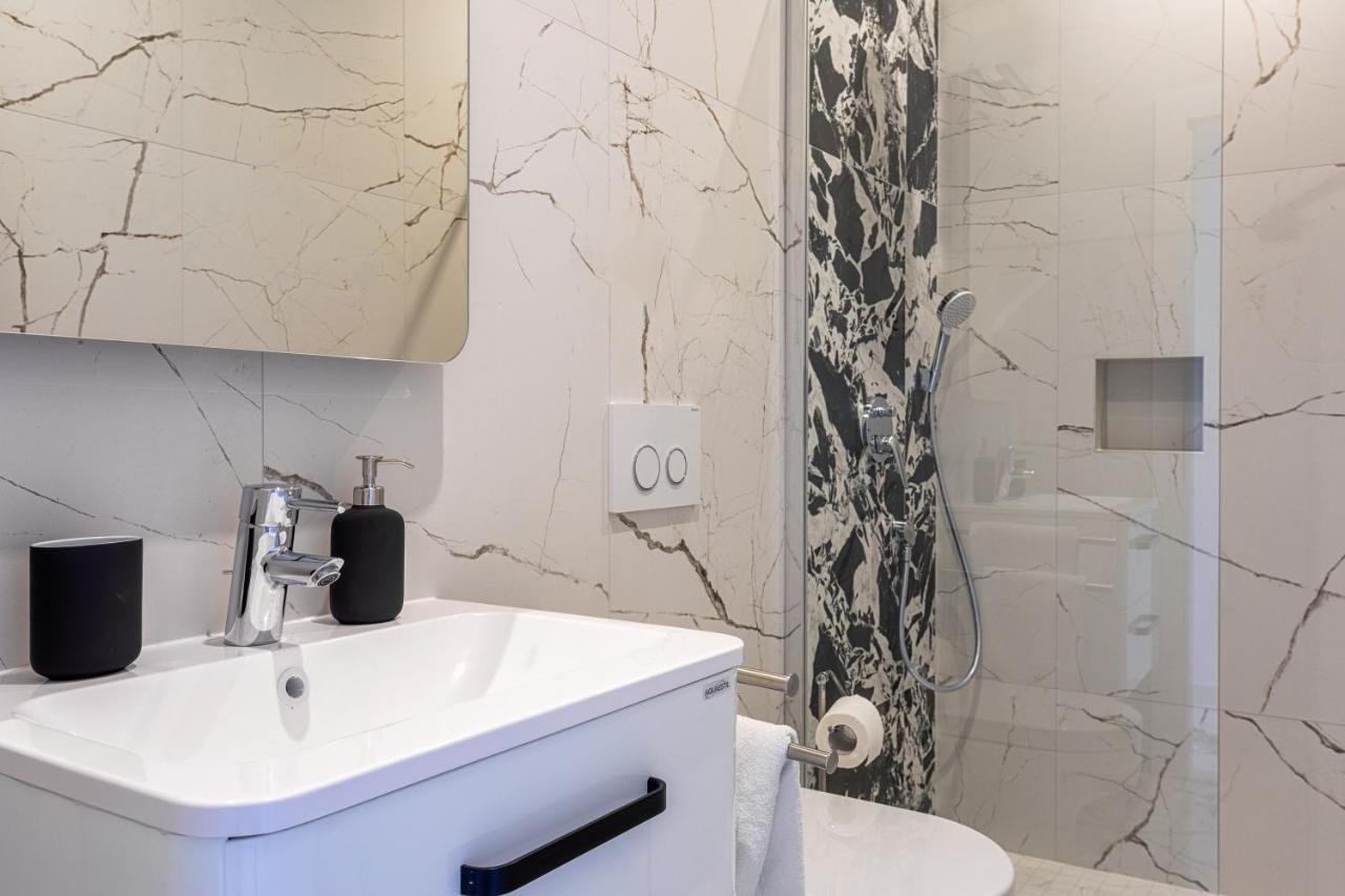 Villa Capitis In The Center- Exclusive Apartment Đảo Hvar Ngoại thất bức ảnh